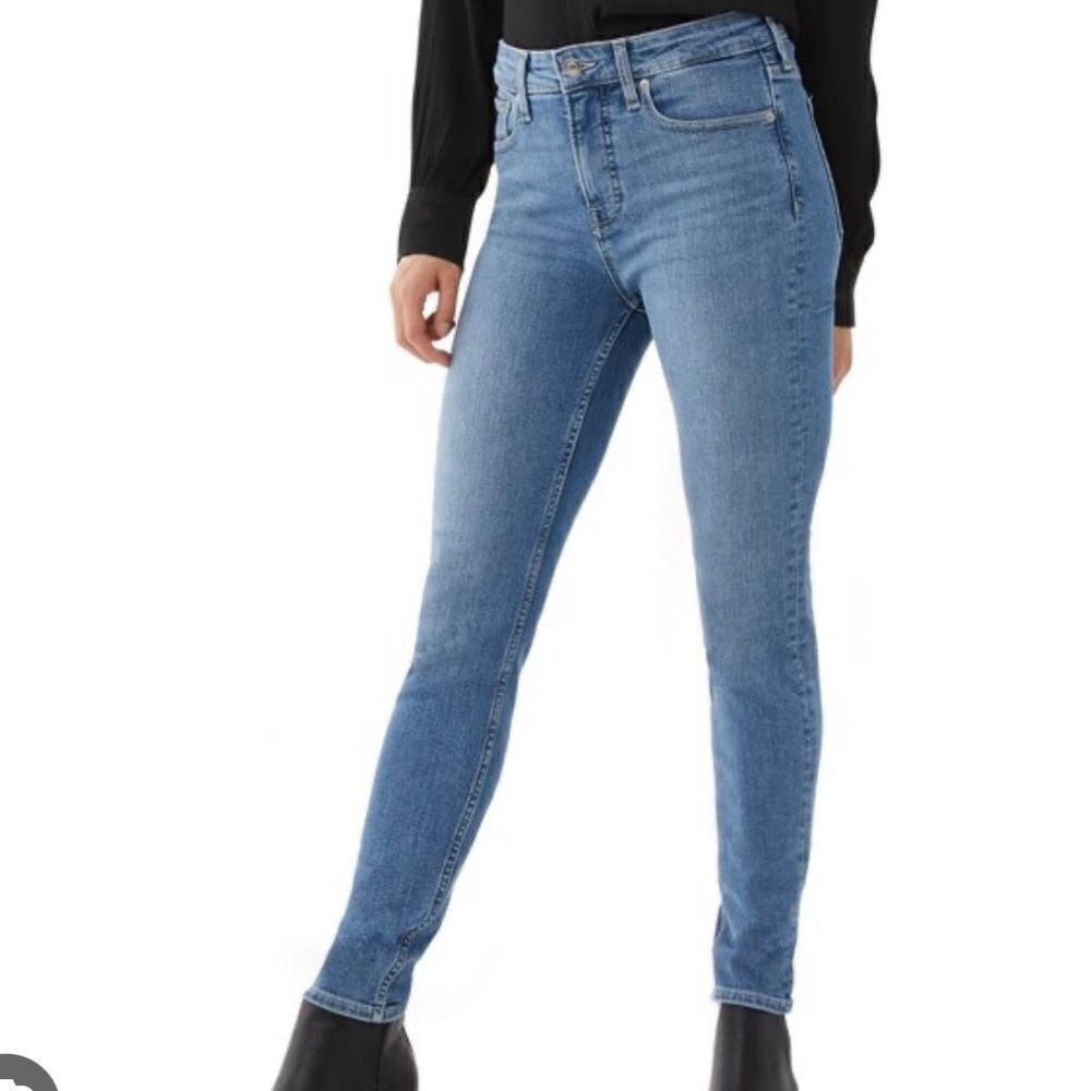 Free assembly high rise skinny medium wash jeans 29/8
